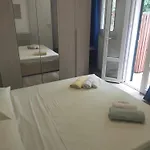 La Dependance In Centro Апартаменты *